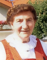 Portrait von Agnes Oberdanner